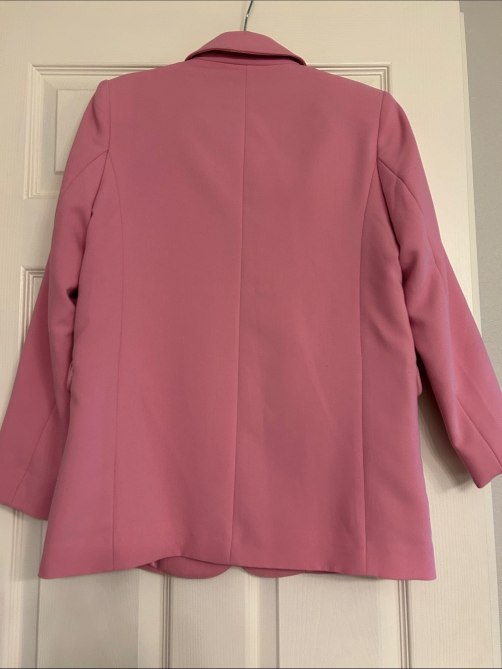 Abercrombie & Fitch Pink Blazer and Tailored Shorts Set (Bin A) - Picture 4 of 8